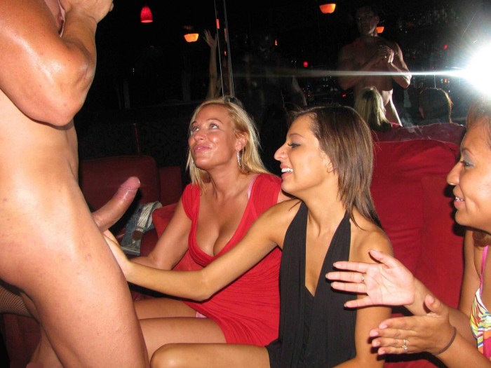 CFNM party amateur