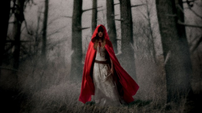 Red hat movie 2011 Peter Wolf
