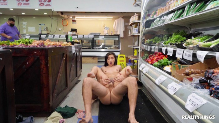 Japanese in the supermarket naked