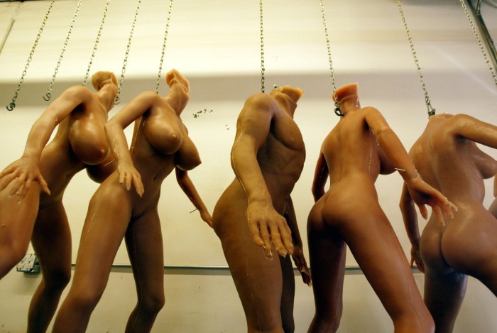 XXX man with mannequin girl