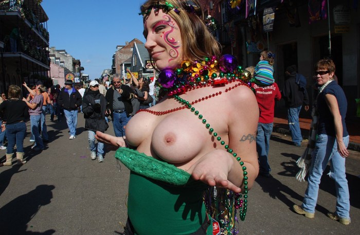 Mardi Gray without clothes