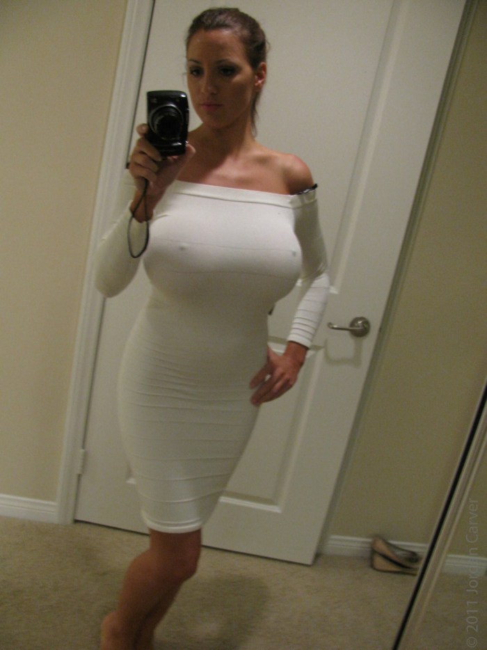 Adult women tightening