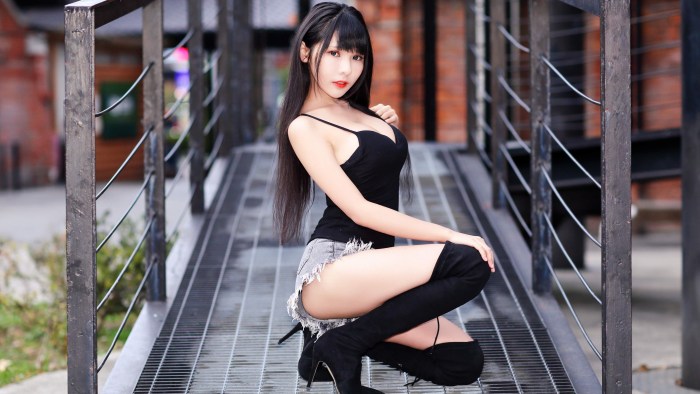 Mook Pichana