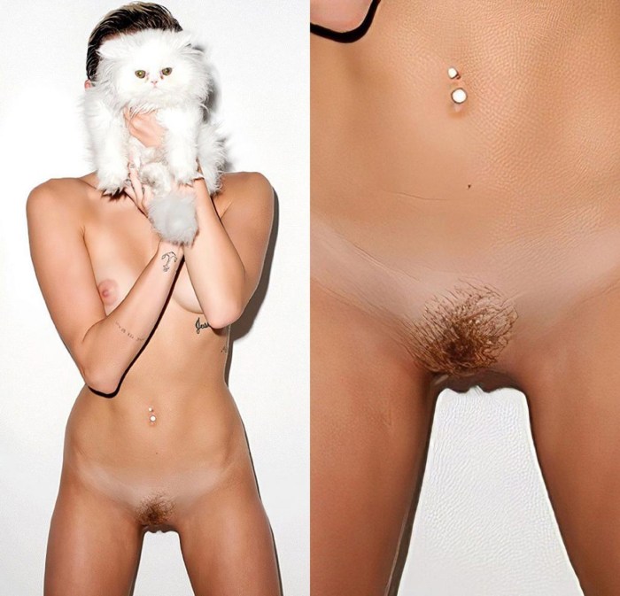 Naked pussy Miley Cyrus