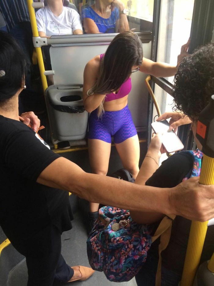 Transparent leggings in tightening