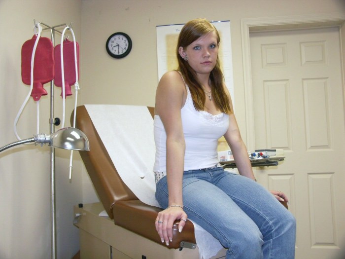 Encabsis of girls