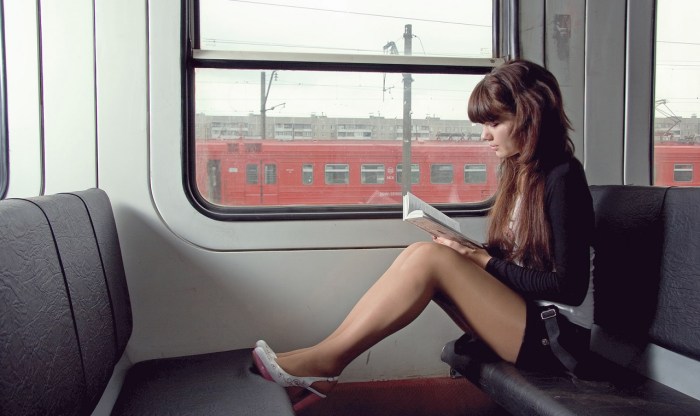 The girl is in the train