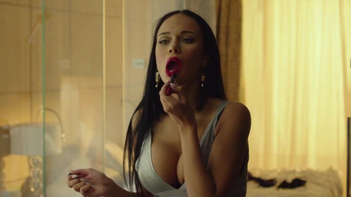 Yana Koshkin in the video of Yegor Creed