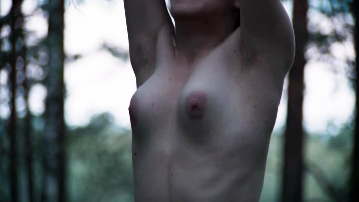 Artist Julia Aug Naked