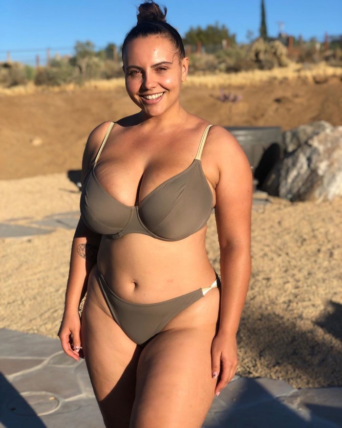 Ana Cheri in bikini