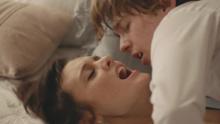 Frankie Shaw - 'Smilf' 's1e02