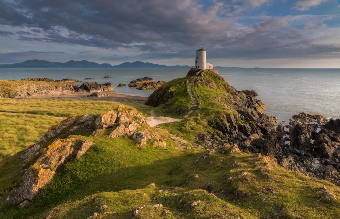 Wales attractions on the map