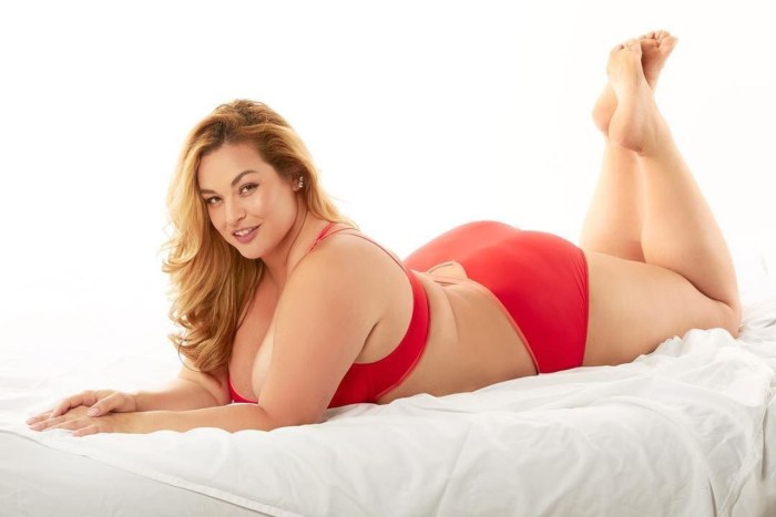 Lacey Carroll is thick
