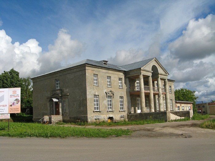 Volunteer School in the village