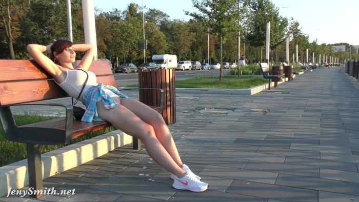 Young girl without panties
