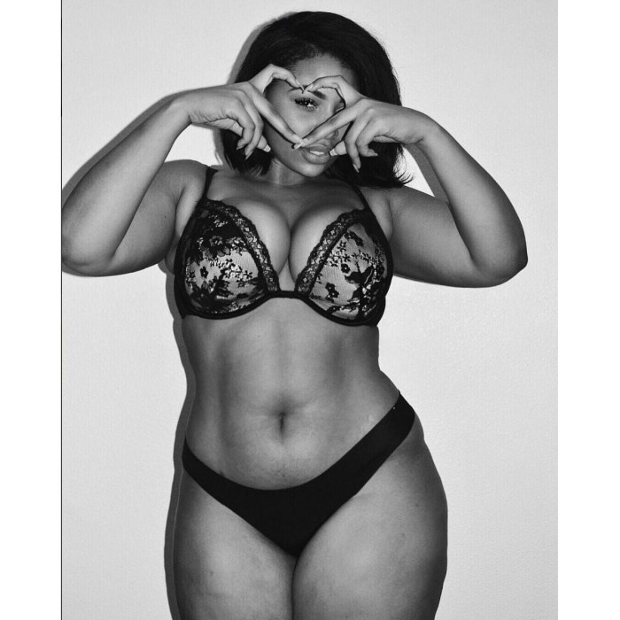 Thick women in underwear