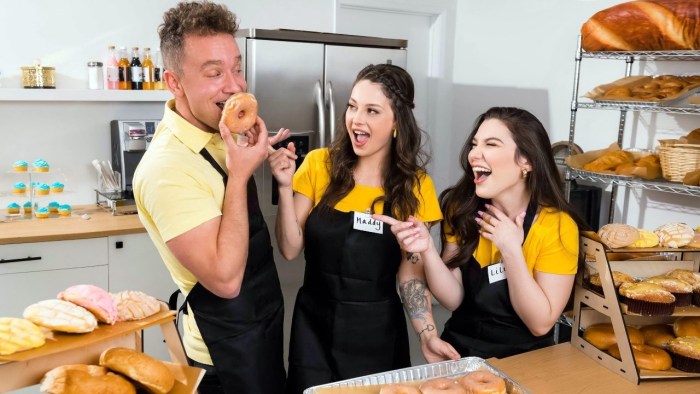Brazzers: Party Like A Finger's Up Your actors
