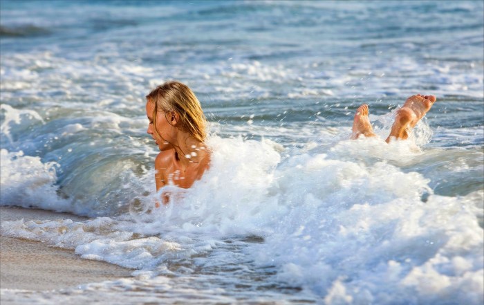 Girl swimming in the sea