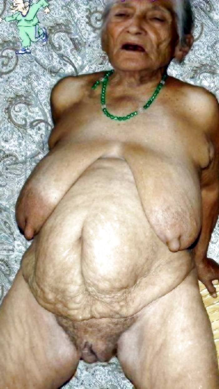 Naked old women with saggy tits