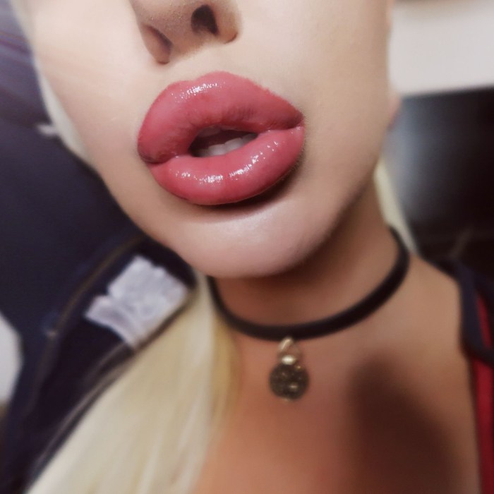 Large lips painted