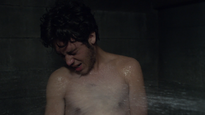 Jeremy Allen White Itan