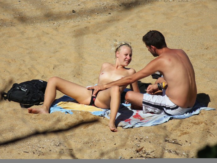 Girls Topless in Turkey