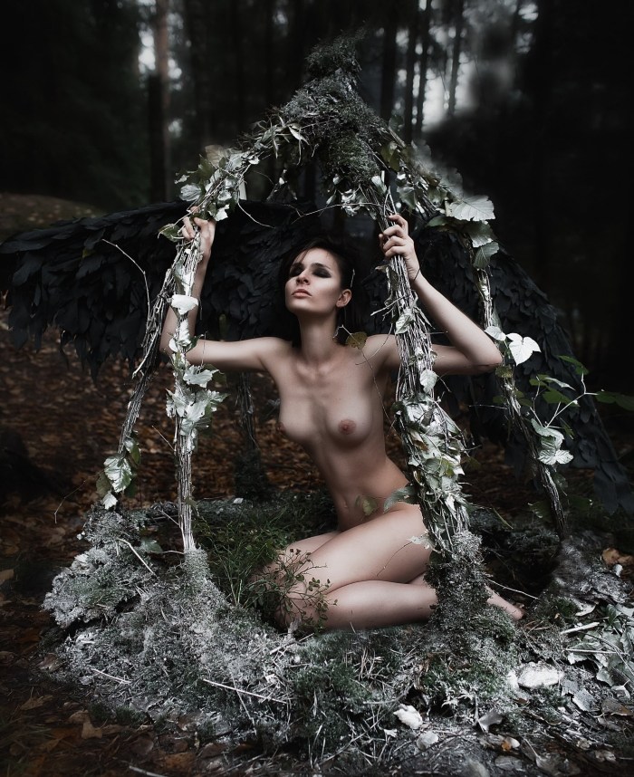 "Casters Daria Moroz Nude