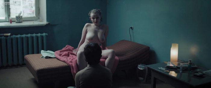 Aug Julia Intimate places 2013
