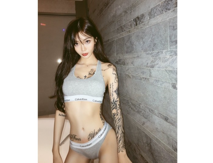 Kira Bilko Bikini