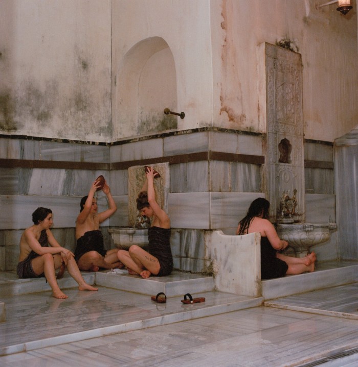 Hamam Turkish bath 1997 Film