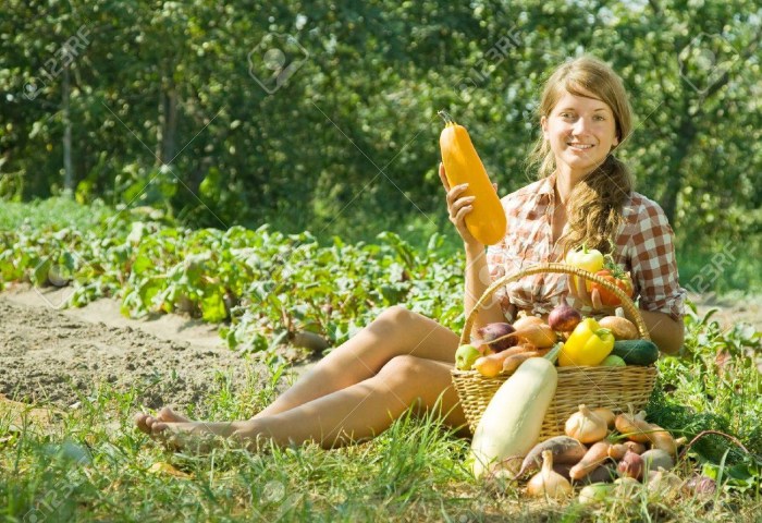 Girl cottage crop