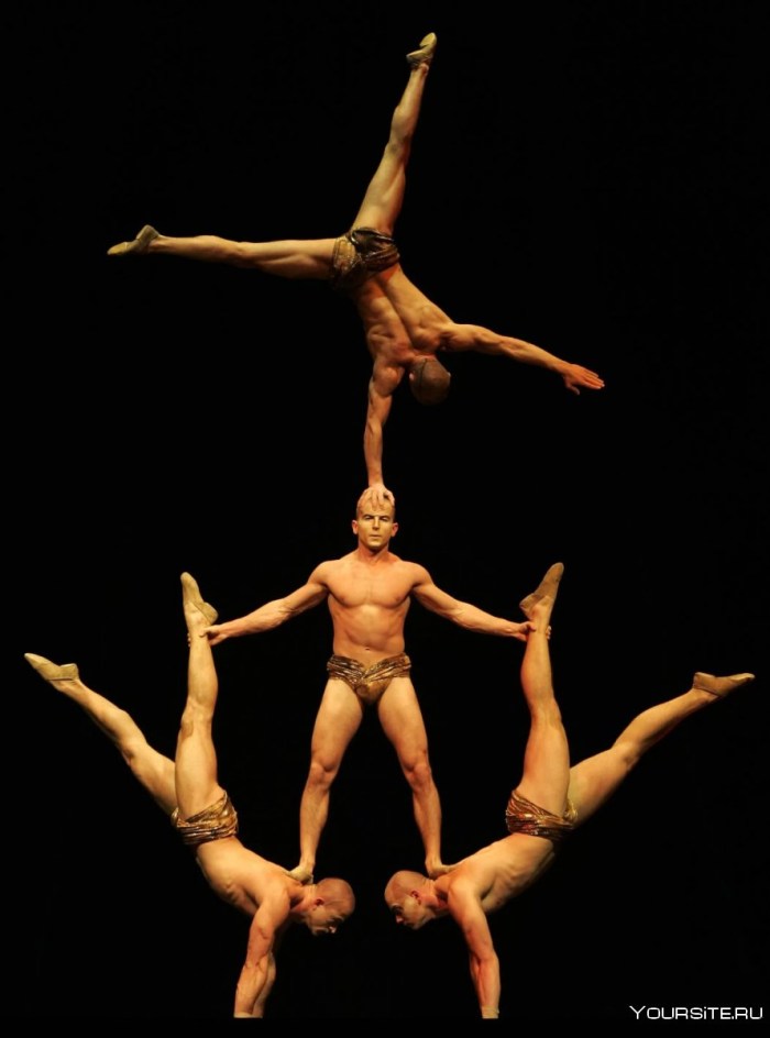 Naked circus du Sole Zumanity