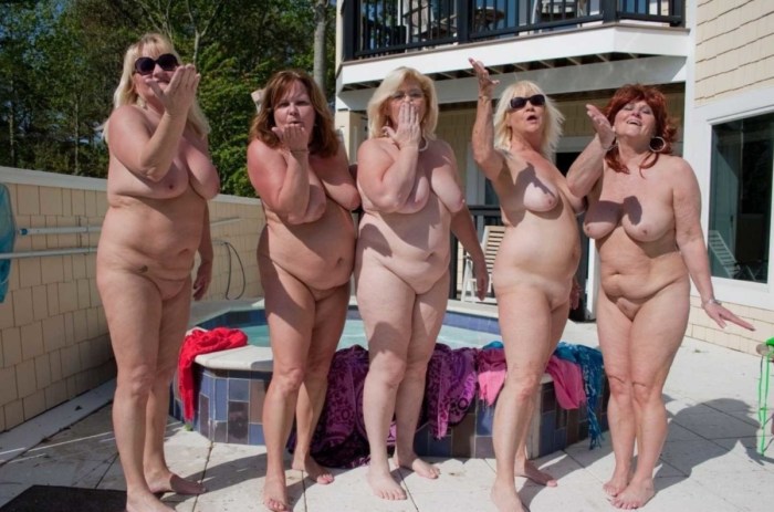 Mature shaved on the beach