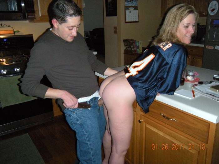 Sara Stone and Erica Lauren (Sarah Stone and Eric Lauren)