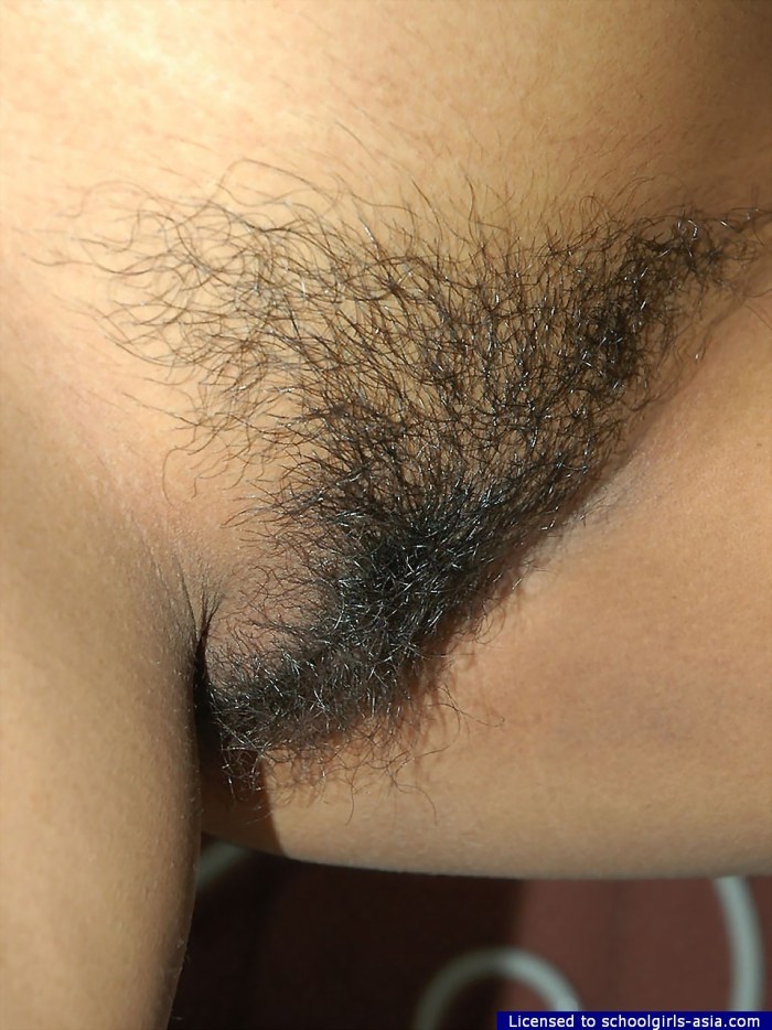 Fluffy (hairy) girls