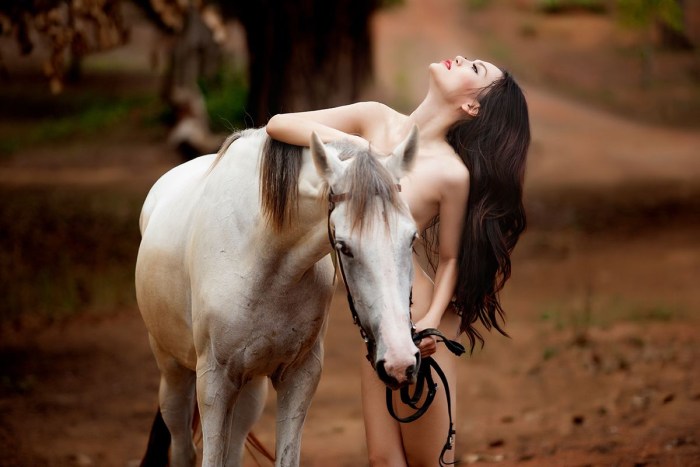 Women's mares