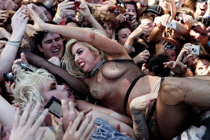 Lady Gaga 18transvesttiporo