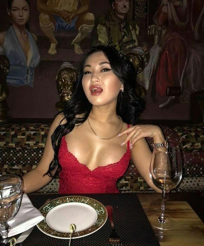 Juicy Xena Kai