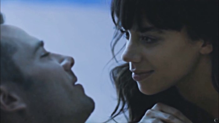 Series Killjoyis bed scenes