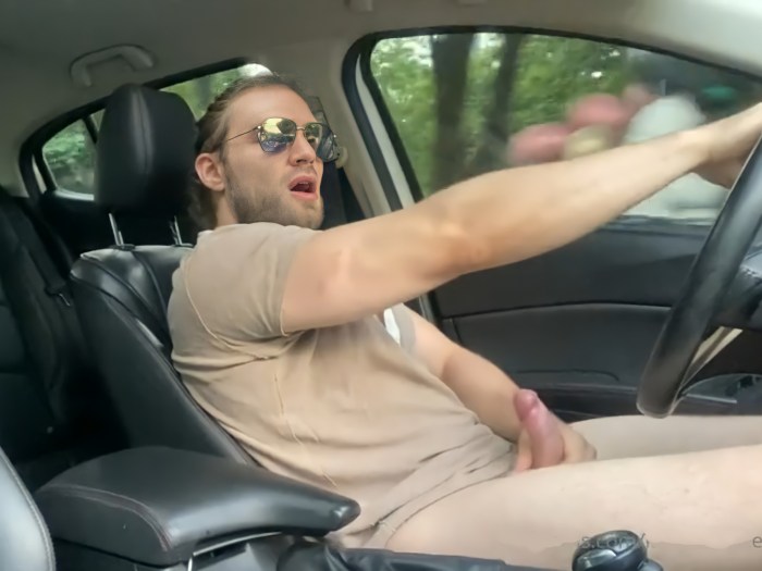 Jerked off the guy in the car