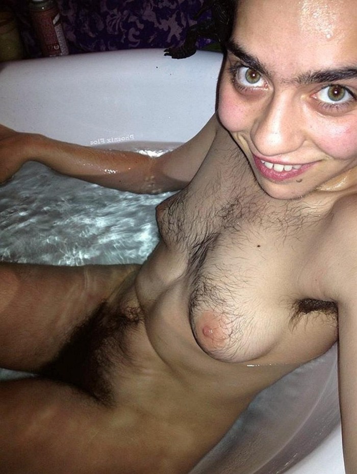 Mature hairy pyshki