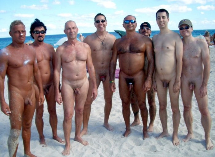 Beach Time Gay Pics XHAMSTER