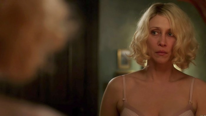 Vera Farmiga Motel Bates Scene of violence