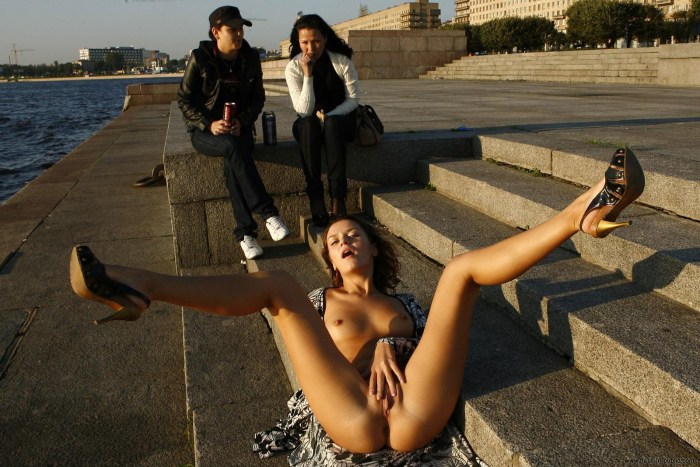 Girls without panties publicly
