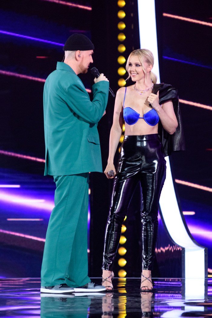 Julianna Karaulova and Arseny Popov