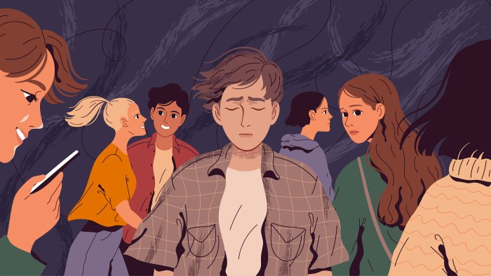 A crowd of people drawing