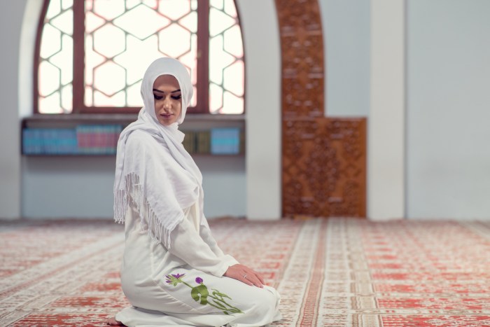 Women in the mosque