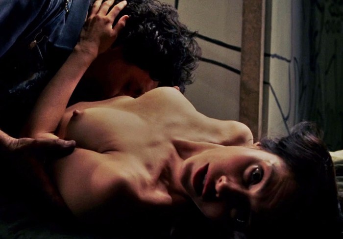 Salma Hayek naked photo