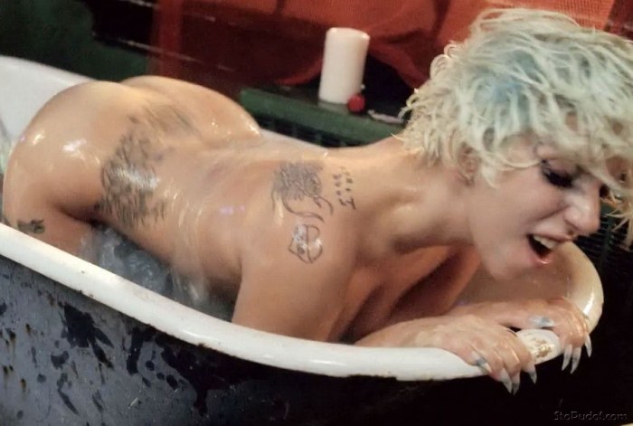 Lady Gaga Naked on the beach