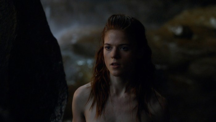 Rose Leslie Topless